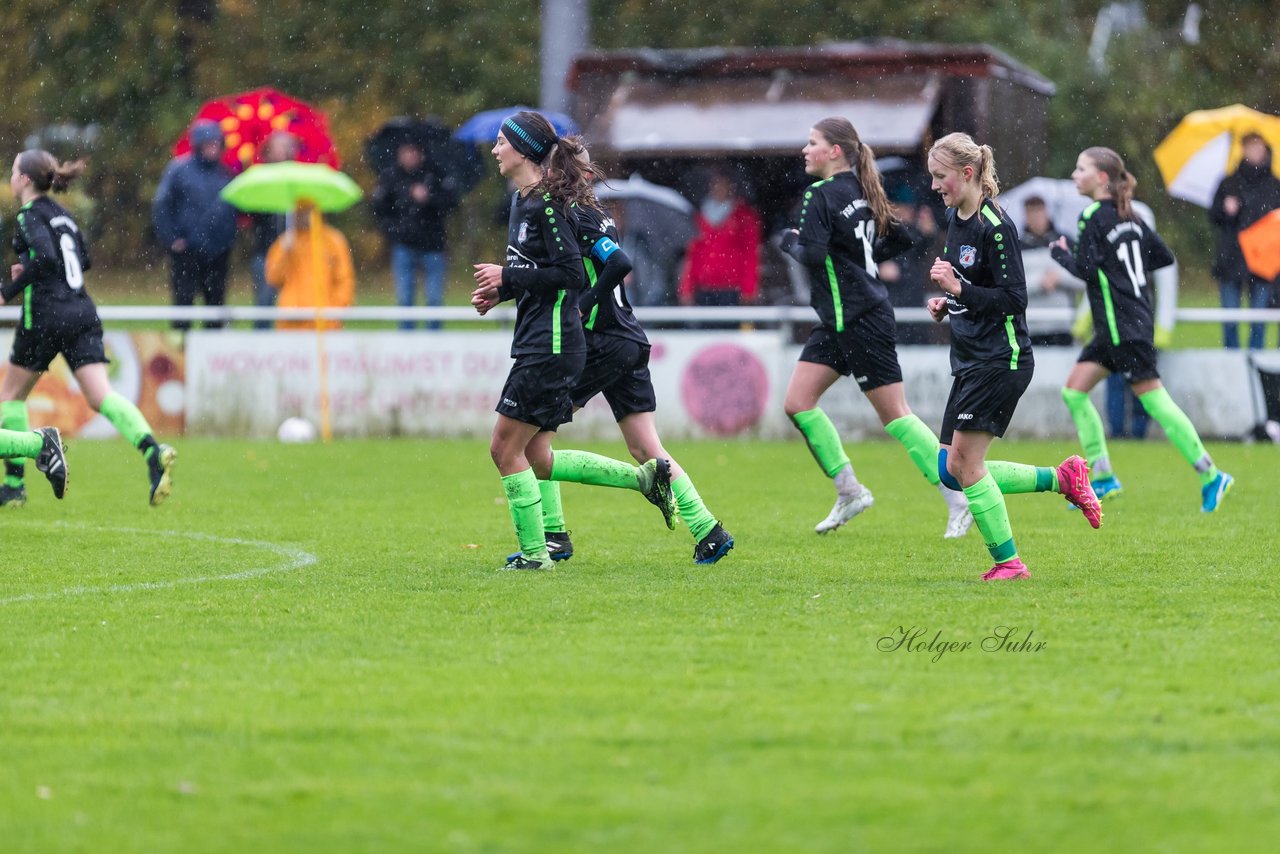 Bild 135 - wBJ SV Henstedt Ulzburg - FSG Oldendorf Itzehoe : Ergebnis: 1:5